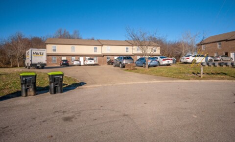 Apartments Near Austin Peay Patriot Park Ct - 525 for Austin Peay State University Students in Clarksville, TN