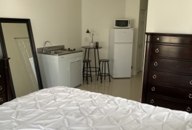 Furnished Studio Apartment For Rent in Gated Community. Private Entrance/Private Parking