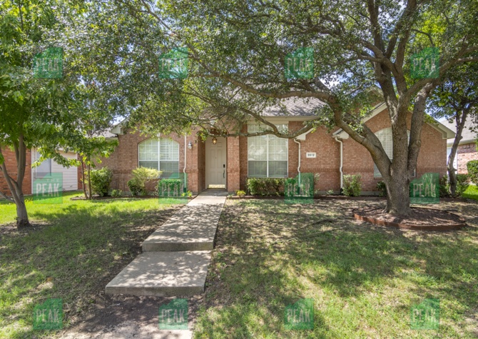 Houses Near Beautiful Plano Home in Great Location!