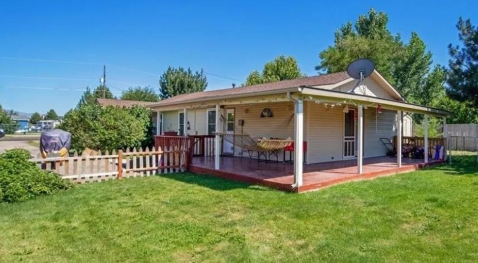 Charming 2-bedroom, 2-bathroom home located in the desirable city of Boise, ID