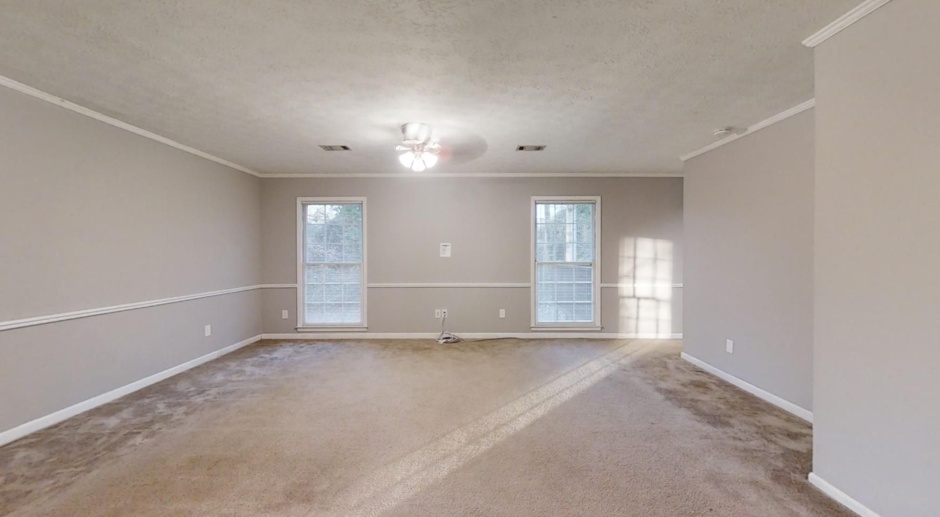Spacious Home Conveniently Located close to Auburn High School