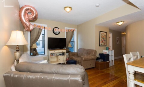 Apartments Near Mount Ida Beautiful 4 bed apartment for Mount Ida College Students in Newton, MA
