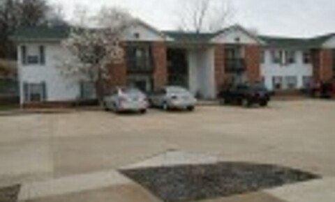 Apartments Near Arnold Wildwood Apartments for Arnold Students in Arnold, MO