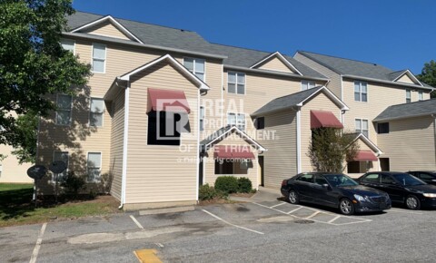Apartments Near High Point 308 Ardale Drive for High Point Students in High Point, NC