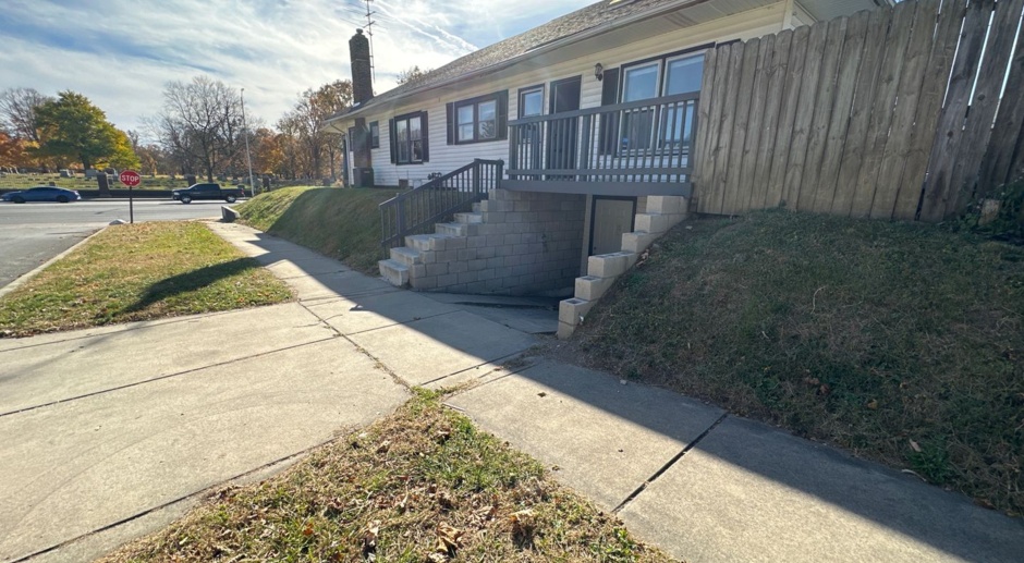 Close to Crown Hill, Just North of Downtown Indy, Updated 3 Bedroom/2 Bathroom Available NOW!