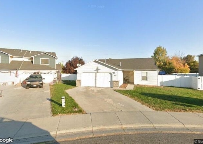 Houses Near 3 bed 2 bath single family home for rent in Kuna ID!