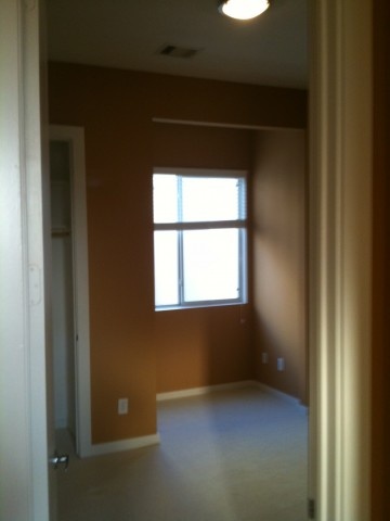1 furnished bedroom & private bath in Midtown townhome. Parking & terrace!