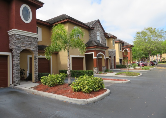 Houses Near This beautiful 2/2 w/1 car garage 2nd floor condo is in the gated comm