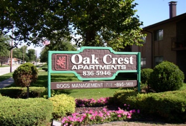 Oak Crest Apartments