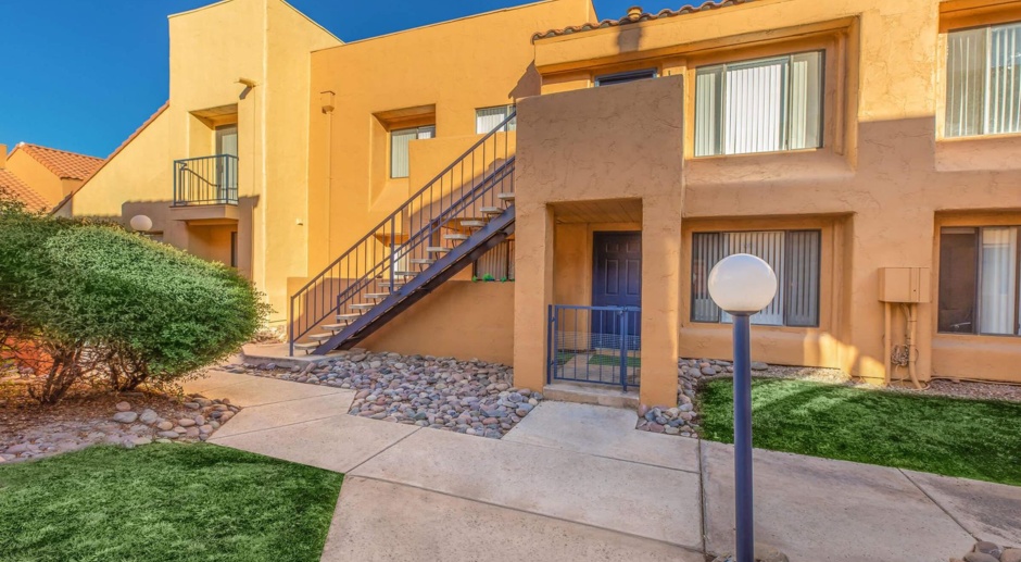 Luxury Apartment Homes in Tucson, Arizona - PET FRIENDLY! 