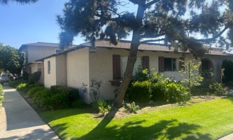 Apartments Near Orange 316-326 W. La Veta for Orange Students in Orange, CA