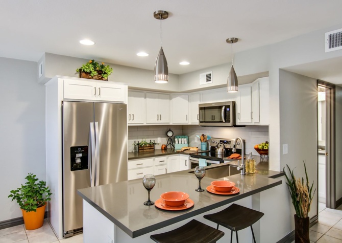Apartments Near REMODELED 2 bed 2 bath Condo In Fountain Hills  