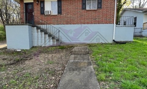 Houses Near Chattanooga College Medical Dental and Technical Careers 2 Br, 1 Ba apartment with bonus room for Chattanooga College Medical Dental and Technical Careers Students in Chattanooga, TN