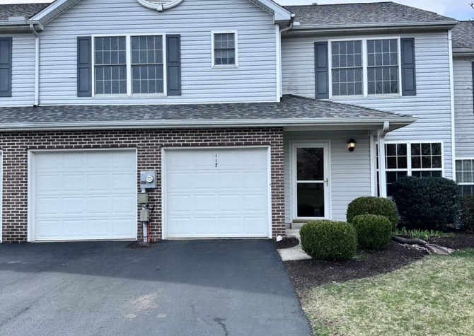 Houses Near Spacious 3 Bedroom Townhome in Hummelstown