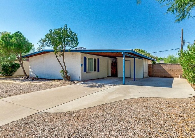 Houses Near Fully remodeled 3bed/ 2bath Tempe single family home!