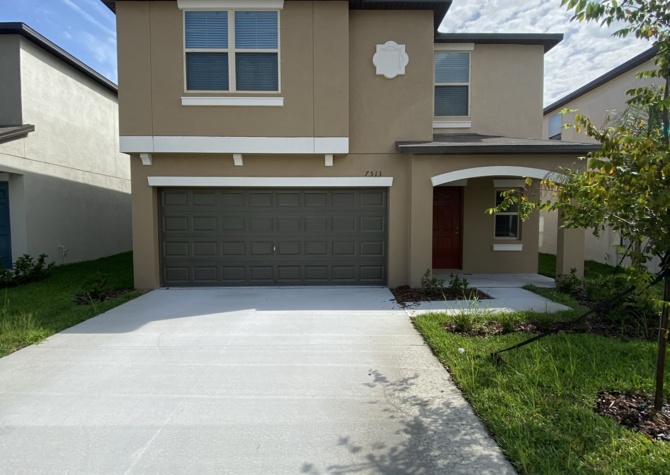 Houses Near Brand new Tampa Community offers a 5 bedroom, 2.5bath, 2 car garage. 