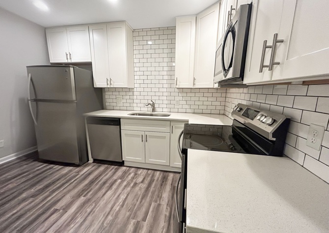 Apartments Near Fully Renovated Modern Design 2Bdrm/2 Bath apartment available near Downtown Raleigh!
