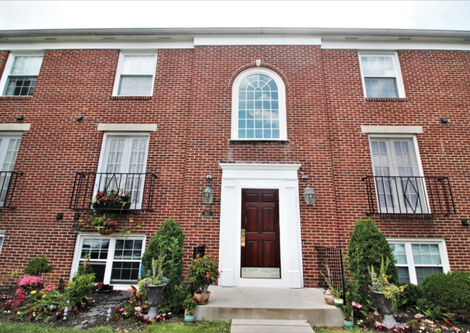 Houses Near 2024/2025 Loyola Off-campus  2bd/2ba condo w/ CAC! Available 6/9/24!