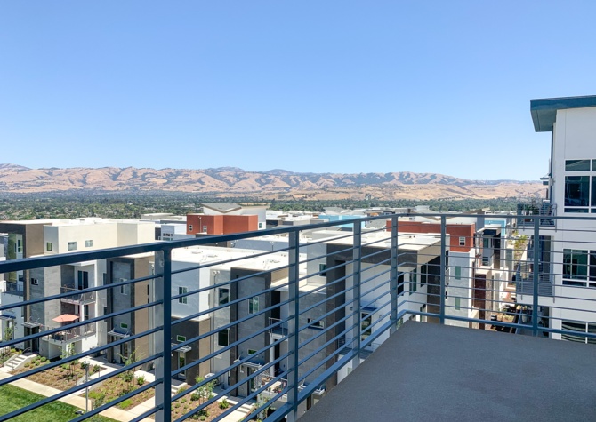 Houses Near Newly Built Penthouse 3 Bedroom with Expansive Valley Views
