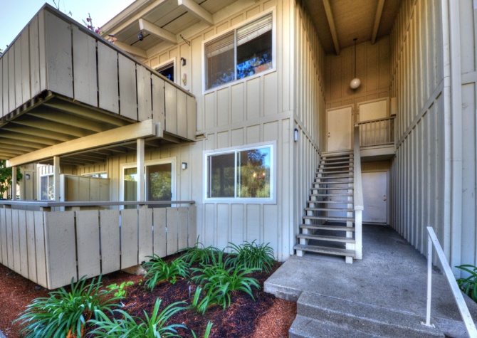 Houses Near Perfectly Located 2 Bed / 1 Bath Mountain View Condo