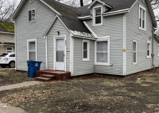 Houses Near Spacious Four Bedroom in Muskegon
