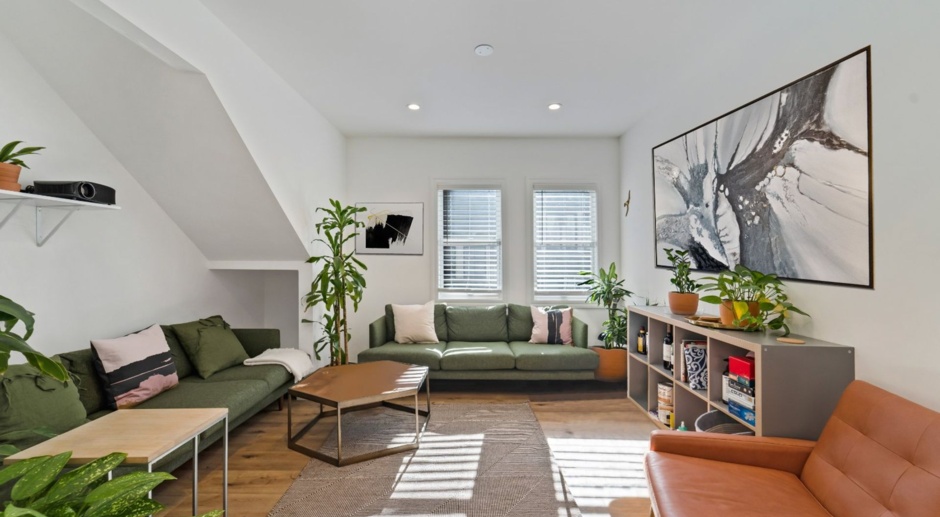 ***THIS LISTING IS FOR A ROOM IN A COLIVING COMMUNITY*** 