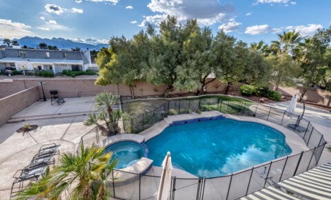 Houses Near Nevada Career Institute 5 bedroom 4 bath with casita/full bath and Pool/Spa for Nevada Career Institute Students in Las Vegas, NV