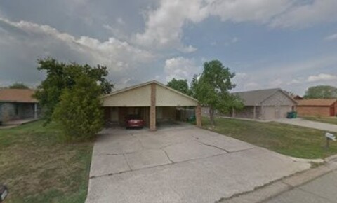 Apartments Near Greenville PEPERPORT.4002-4004 for Greenville Students in Greenville, TX