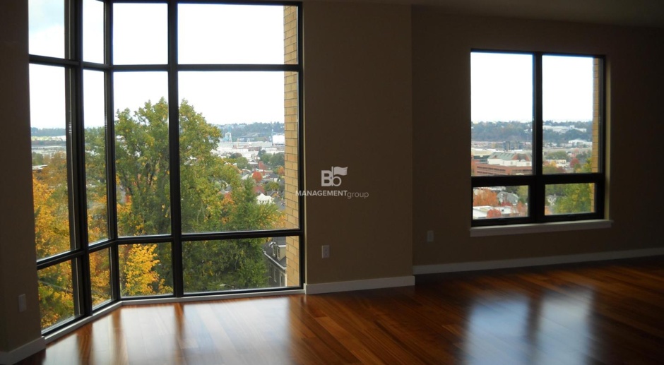High-End Condo in the Westerly with NW Views! Secured Building, Parking &  Concierge 