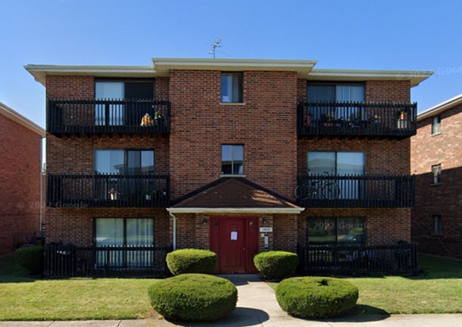 Apartments Near Available Now - 2 Bed 1 Bath Condo- Second Floor Walk up 