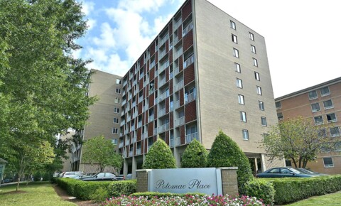 Apartments Near AU Luxury Living in SW DC: Upgraded Studio with Private Balcony & Top-Floor Views for American University Students in Washington, DC