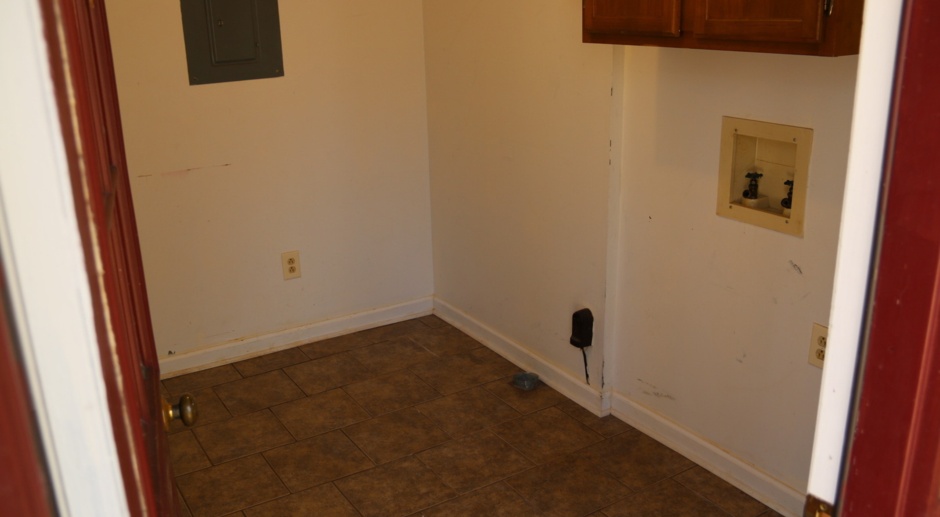 3 Bedroom 2 Bath in Cary Woods S/D