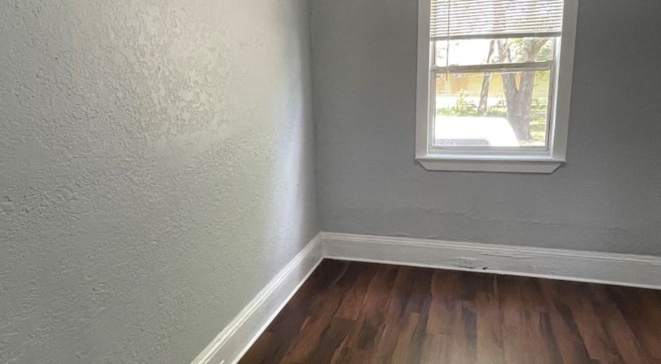 Renovated 3 bed 1 bath!