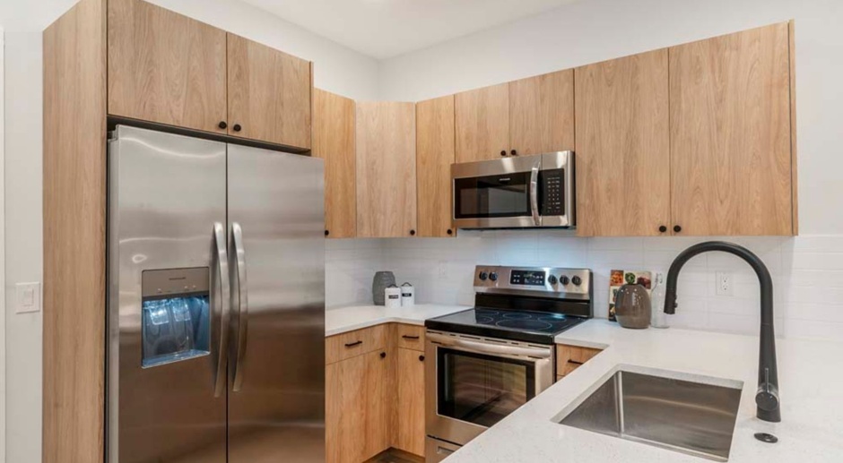 Brand-New, Modern, Pet-Friendly, Elevator Building Apartments! Studio with Laundry In-Unit