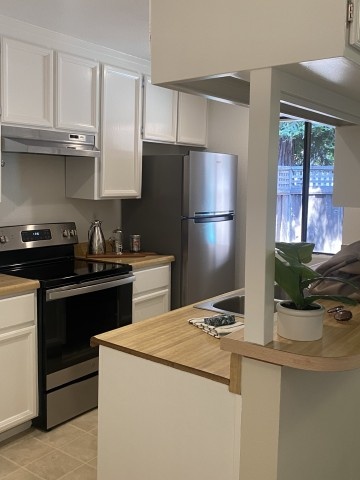 Summer Room Rental walking distance to UCSC