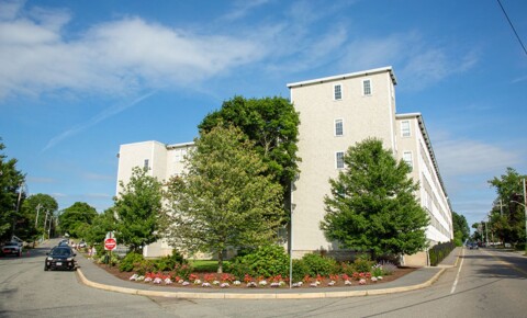 Apartments Near ENC Emerson Shoe Lofts for Eastern Nazarene College Students in Quincy, MA
