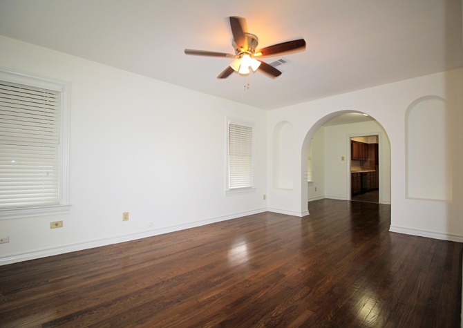 Houses Near AVAILABLE NOW! 3 Bedroom Home near Southtown, Downtown, and the Riverwalk 
