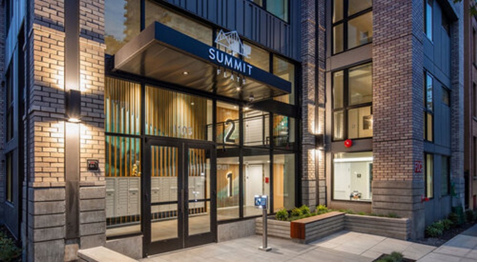 Summit Flats Contemporary Studios & Lofts