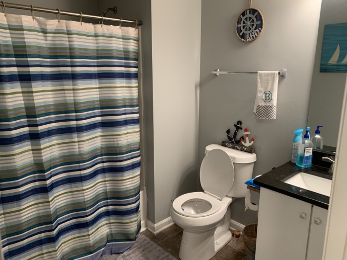 Single Bedroom and bathroom, Utilities included, 3 minute drive from GSU Decatur