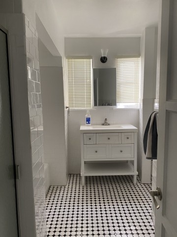 Roommate Needed for 1BR - Walk to Century City