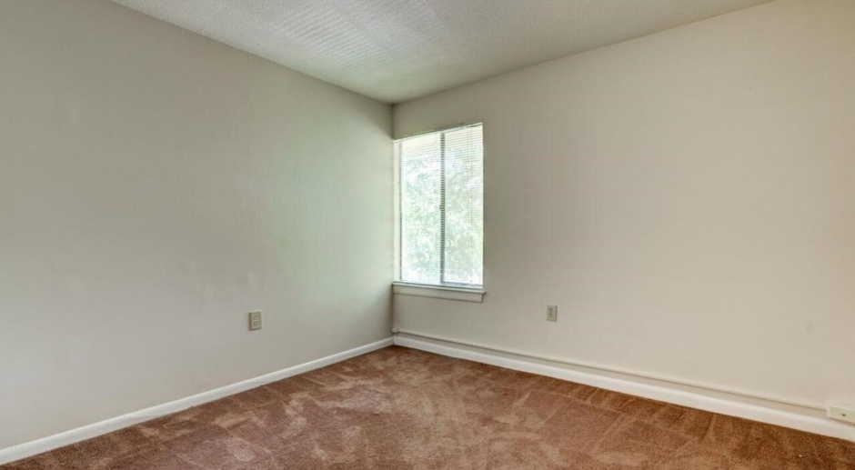Room in 2 Bedroom Apartment at Umstead Dr