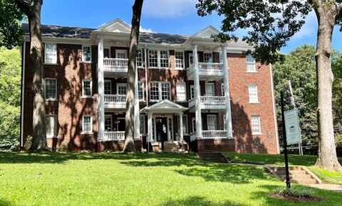 Apartments Near South University-Accelerated Graduate Programs 1324 Briarcliff Road for South University-Accelerated Graduate Programs Students in Atlanta, GA