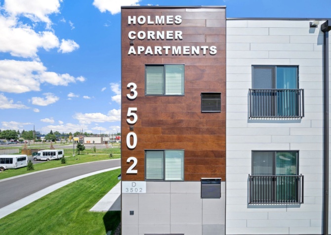 Apartments Near Welcome to Holmes Corner Apartments! No up-front security deposit required!