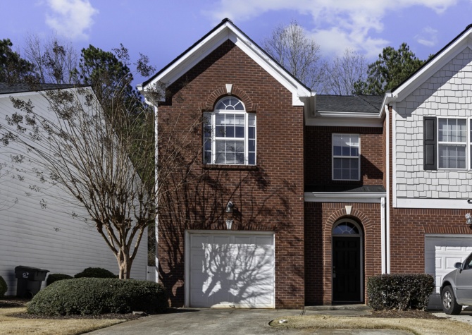 Houses Near 2 BR 2.5 BA End Unit Townhome in Lawrenceville!