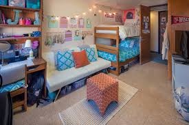 DORM STYLE ROOMS FOR GUYS INCLUDES MEALS, TRANSPORTATION AND MORE!! 