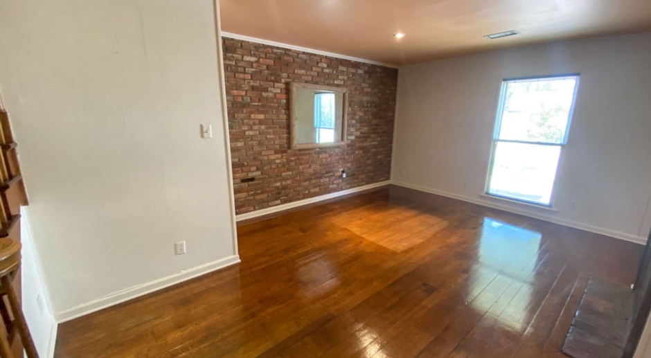 3 bed, 2.5 bath town home in Midtown