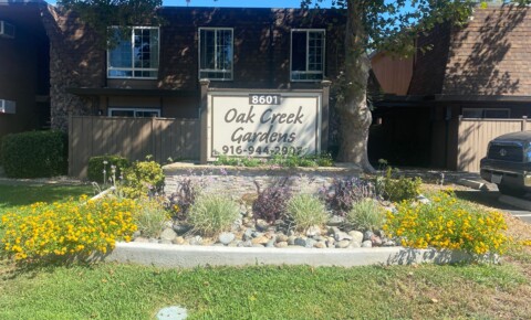 Houses Near Carrington College-Citrus Heights Oak Creek Apartments -small cozy complex for Carrington College-Citrus Heights Students in Citrus Heights, CA
