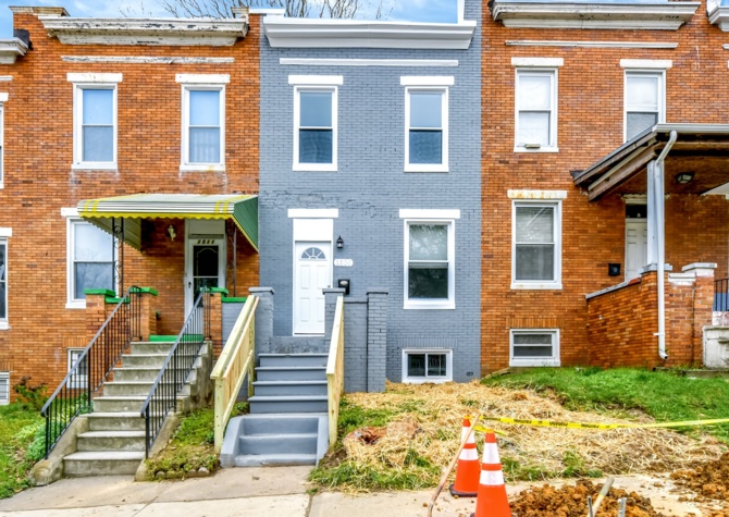 Houses Near 2 Bedroom Rowhome- Baltimore City