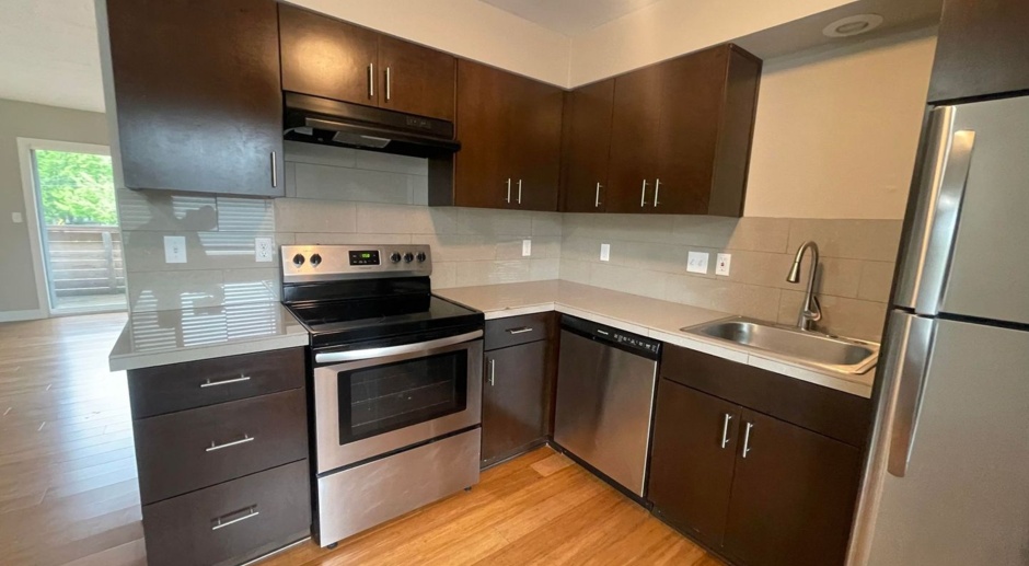 Fully Renovated 2Bed 1Bath