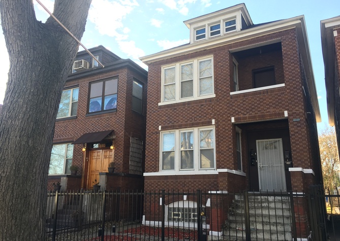 Houses Near Rehabbed 2 Bed/1 Bath Unit Available For Rent! Free Water! 